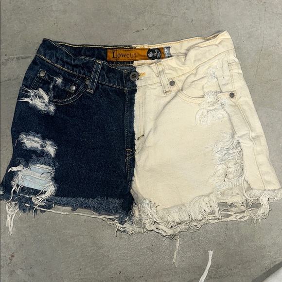 LEVIS SILVER TAB LOWCUT SHORTS